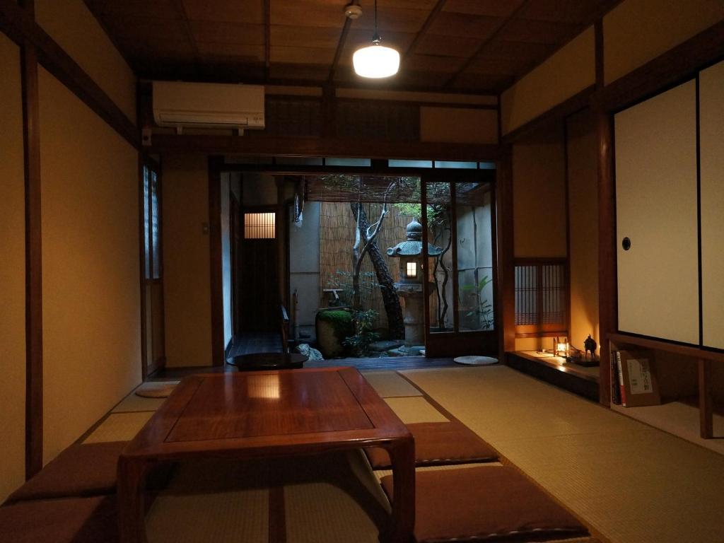 Guesthouse Itoya Kyoto Quioto Quarto foto